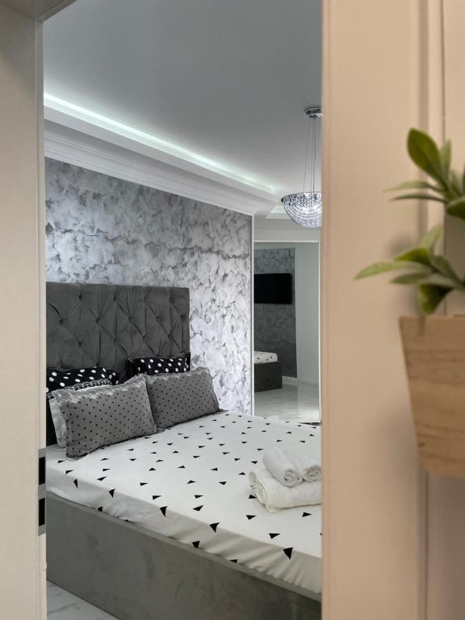 Ayan-Ayaz Luxury Lägenhet Năvodari Exteriör bild