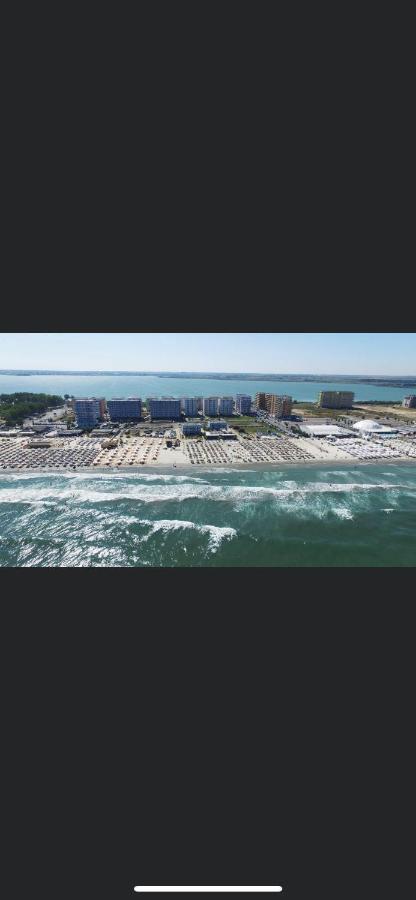 Ayan-Ayaz Luxury Lägenhet Năvodari Exteriör bild