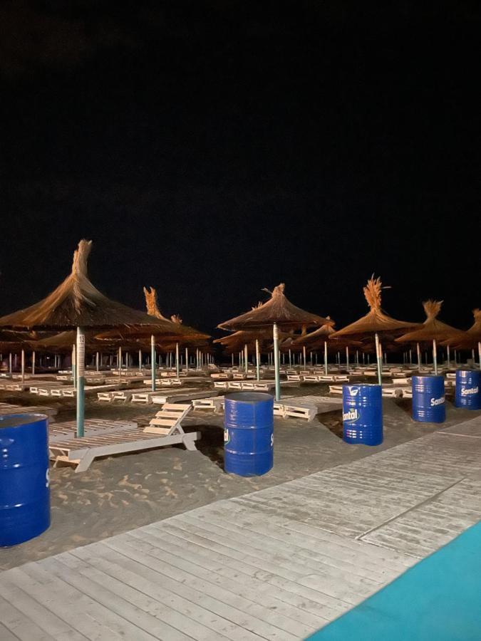 Ayan-Ayaz Luxury Lägenhet Năvodari Exteriör bild